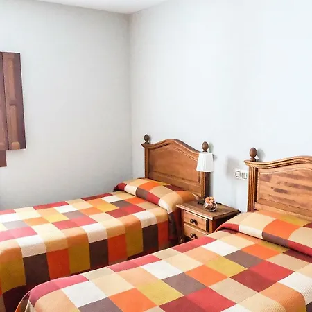 Turisticos Casa Pilar Nueva de Llanes